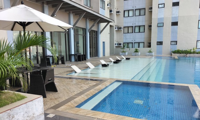 Mabolo Condo | The Persimmon Studios