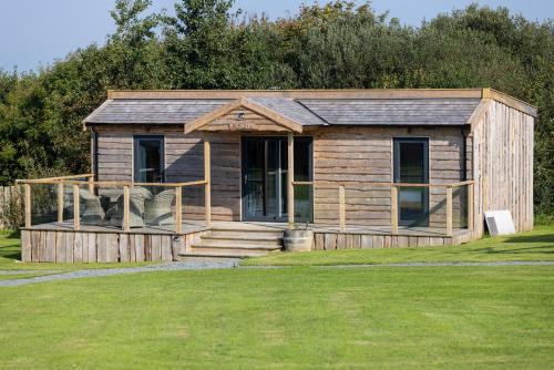 Bude Apartment | The Pig Arc