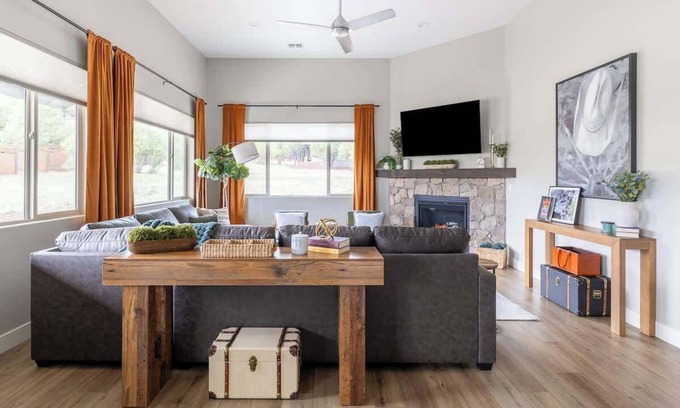 Williams House | The Pines & Putters Retreat