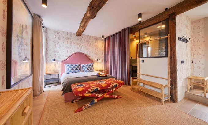 Armamar Hotel | THE PINTA Boutique