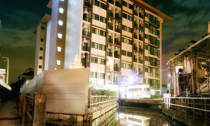 Bang Kra So Hotel | The Pixel Places