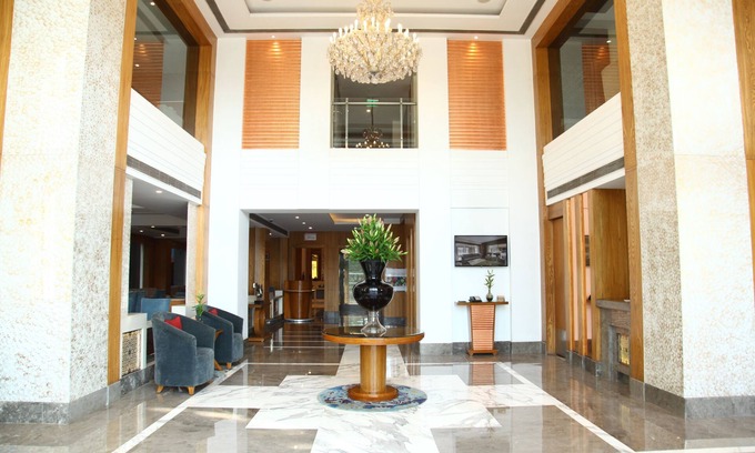 South City I Hotel | The Place Gurugram, a member of Radisson Individuals