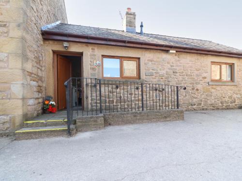 Higher Walton House | The Proven House