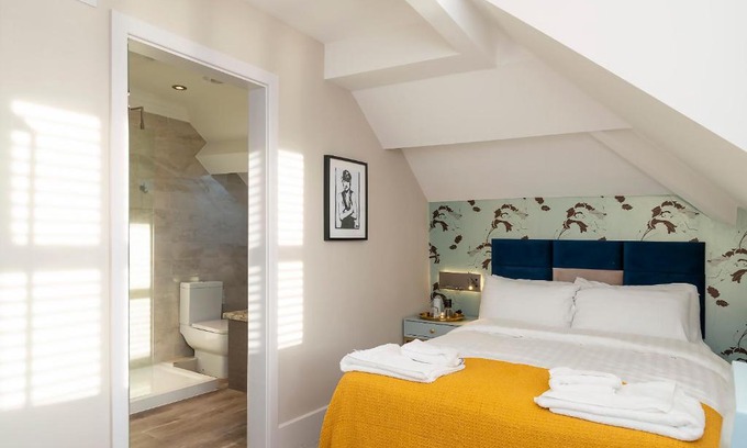 Sheffield Hotel | The Psalter