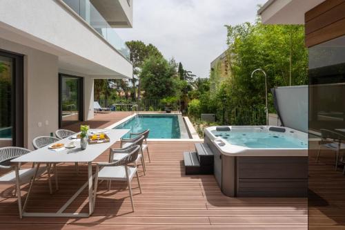 Rovinj Apartment | The Q Senses - new luxury apartment with piano, pool, sauna and jacuzzi