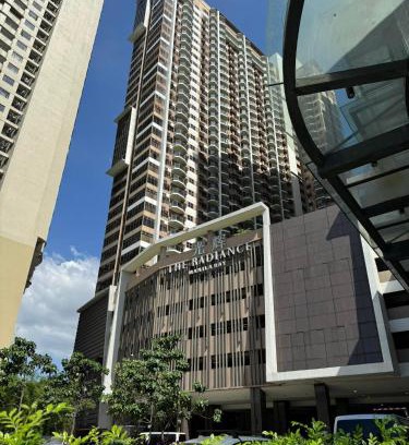 Pasay Apartment | The Radiance Manila Bay