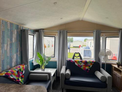 Morecambe Resort | The Rainbow's nest
