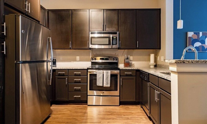 Downtown Apartment | The Raleigh Vibe 8722