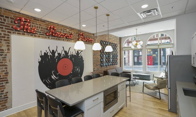 Downtown Nashville Condo | The Record Room - 2 Blocks to Broadway