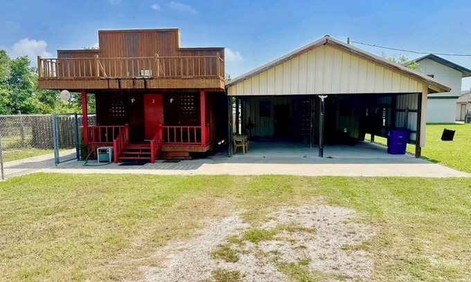 Port O Connor Cottage | THE RED COTTAGE Tiny Home in POC