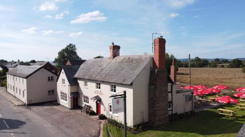 Madley Hotel | The Red Lion, Madley