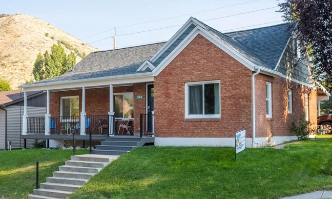 Lava Hot Springs House | The Red Roost Lava - Whole House