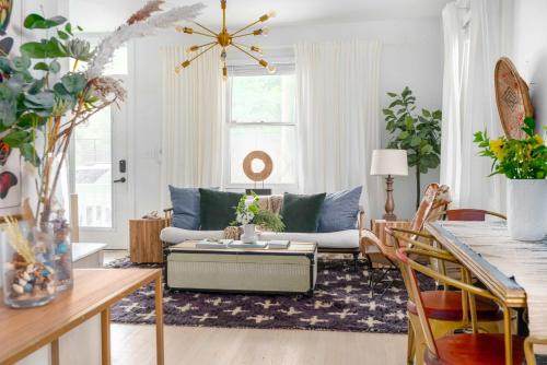 Cabbagetown House | The Reinhardt Jewel