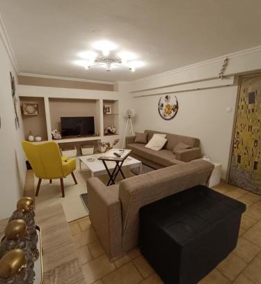 Chios Apartment | The Rest Nest
