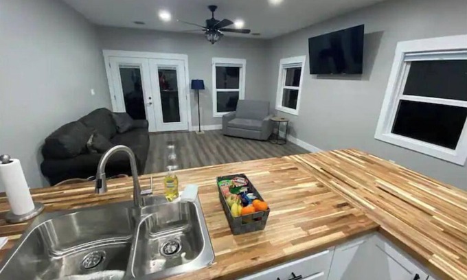 Elizabethton Cabin | The Resting Place on Watauga River - Cabin 2
