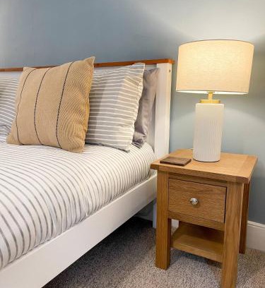 Kirkcudbright House | The Retreat, Cosy 1 Bed Cottage, Town Centre Location