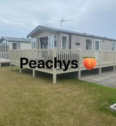 Kinmel Bay Apartment | The Retreat Peach - Golden Sands