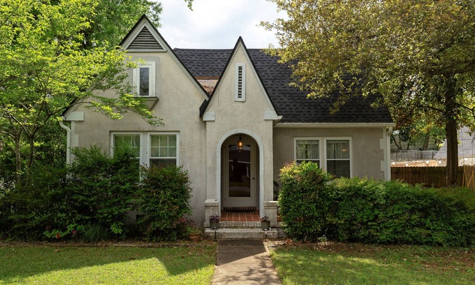 Opelika Cottage | The Rigloo on 5th - Historic District of Opelika
