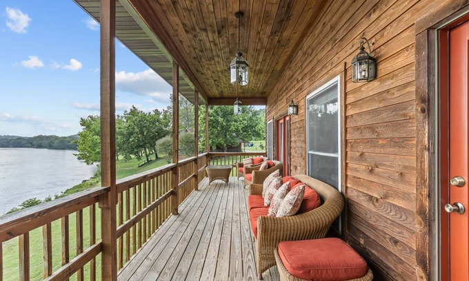 Mountain Home Cabin | The River Lodge at Rim Shoals