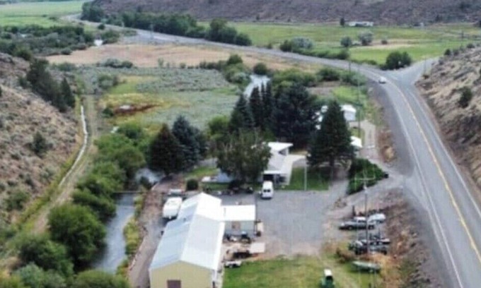 Baker City House | The River Ranch House, bring the family and fur babiesn