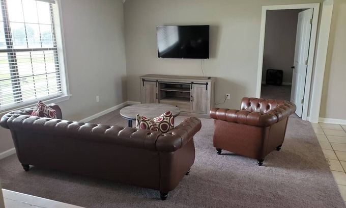 Blytheville House | The Riverbend House, 3 bedroom, 2 bath home !