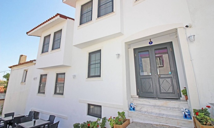 Bozcaada Bed & Breakfast | The Room At Famous Bozcaada Island+Breakfast+Wi-Fi