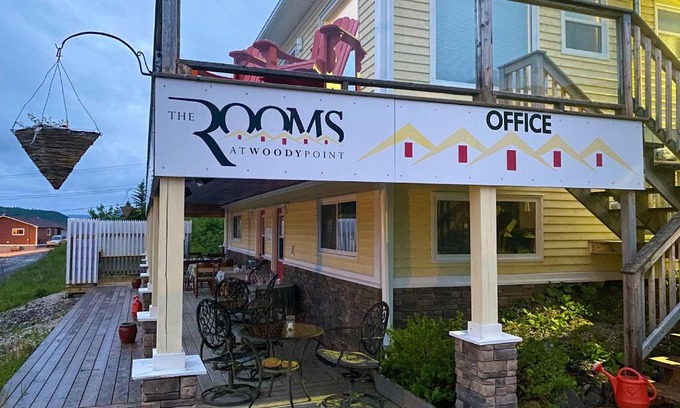 Woody Point Hotel | The Rooms at Woody Point