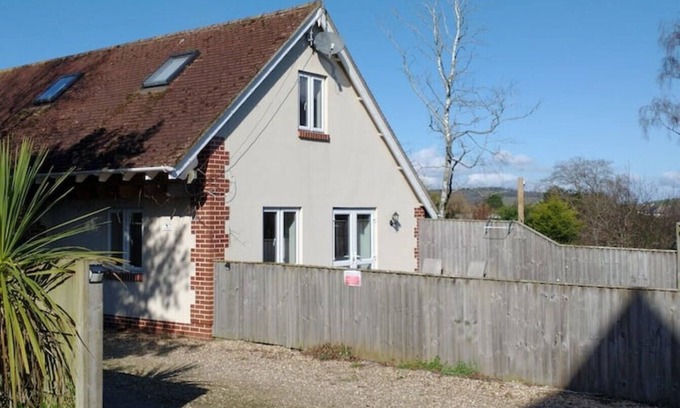 Dawlish Cottage | The Roost | Lockwood House | Dawlish | Devon