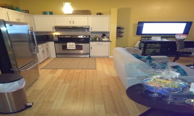 Downtown Atlanta Condo | The Samone's