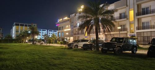 Vrindavan Hotel | The Sapphire Resort