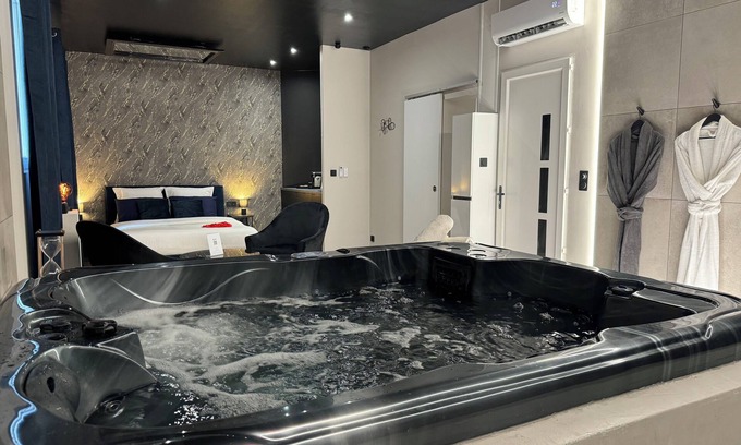 Dax Apartment | The Secrets of Eros: SUITE DE LUXE