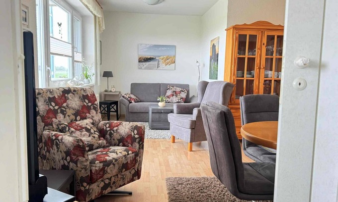Horumersiel Apartment | The Seerose for 2-3 persons with Internet