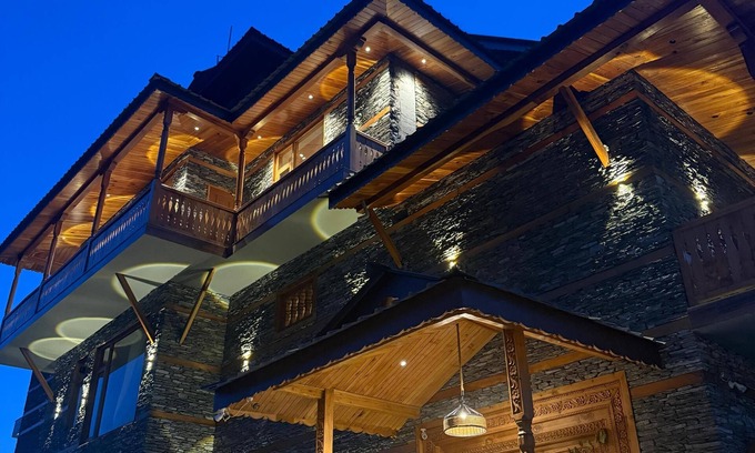 Jagatsukh Hotel | The Shaurn Resort