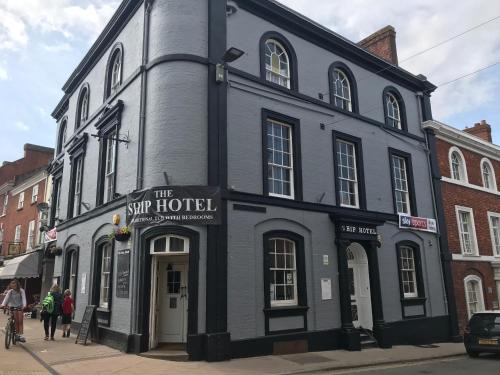 Crediton Hotel | The Ship Hotel