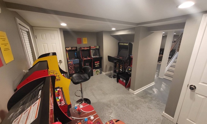 Atlanta House | The Silver Lining w/Covered Patio & Outdoor Kitchen! 5 Miles to Downtown