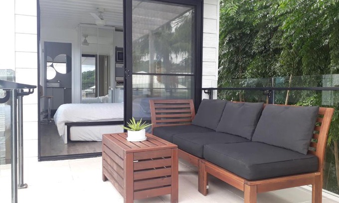 Wynnum Apartment | The Sky House by the bay