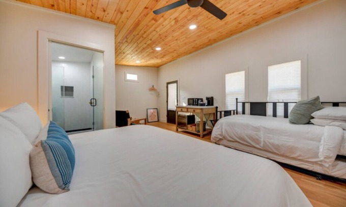 Warrenton Cottage | The Sloan - Farmstead