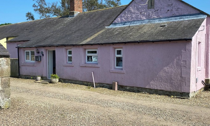 Chathill Cottage | THE SMITHY, pet friendly, character holiday cottage in Seahouses