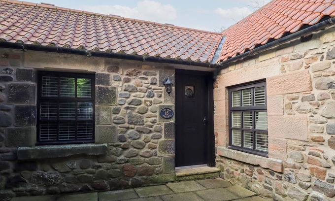 Akeld Cottage | THE SMITHY, romantic, character holiday cottage in Wooler
