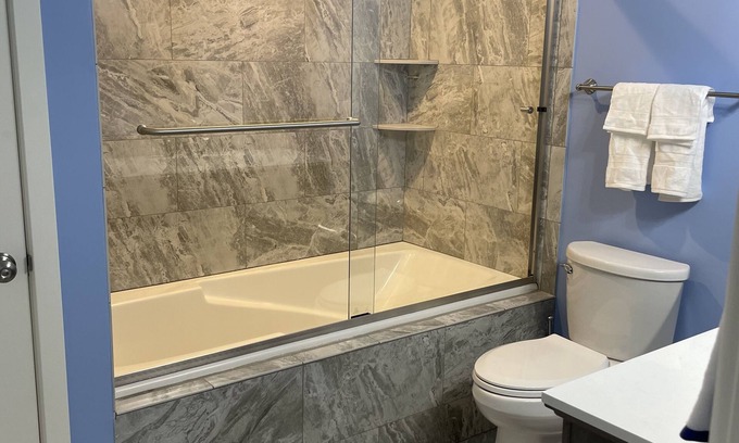 Caseville House | The Spacious Canal Condo