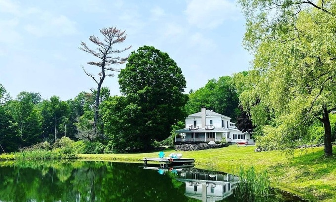 Davenport Villa | The Stewart Manor, Catskills, private oasis with private lake, boat, & 11 acres