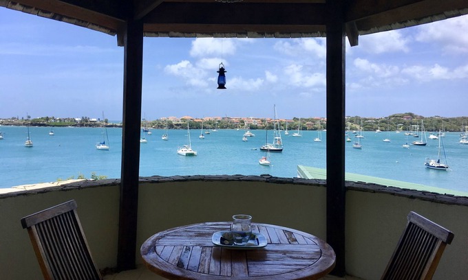 Lance aux Epines House | The Sugar Mill Tower - 1 Bedroom - Romantic Seaside Escape - Conveniently Locate