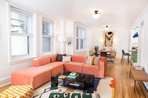 Center City Apartment | The Suites At The Touraine No 109