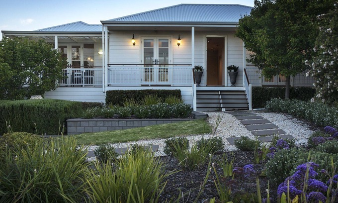 Port Elliot House | The Summer House - Hamptons By The Beach