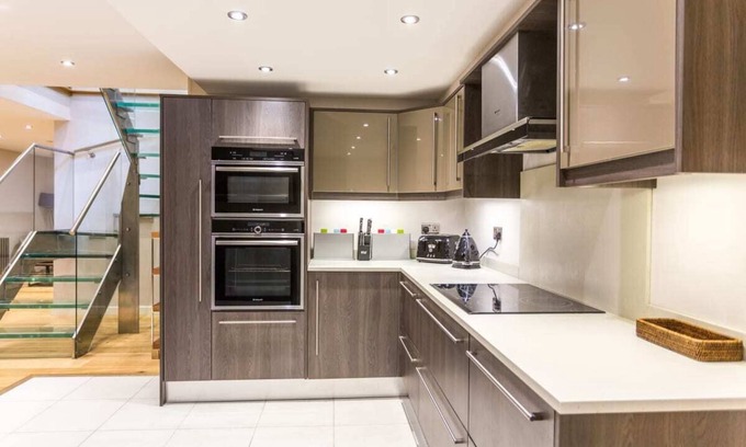Paddington Cottage | The Sweet Mews - Big & Bright 4bdr Mews Home in Ideal Location