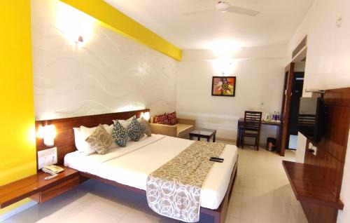 Shirdi Hotel | The Temple View Hotel