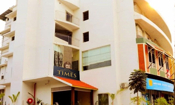 Kakkanad Hotel | The Times Hotel