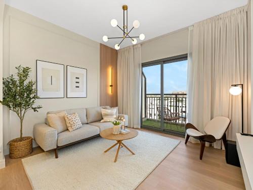 Dubai Apartment | The Town Square Suite Luxury 2BR Near Qudra Lake