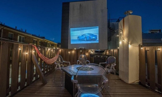 Southwark Apartment | The Tree House Queen Village w/ Seasonal Hot Tub