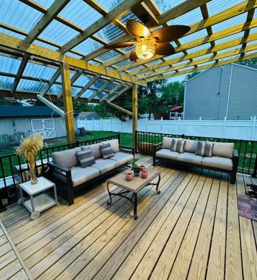 Yardville-Groveville House | The Trenton Two 2BR Peaceful Oasis with Patio
